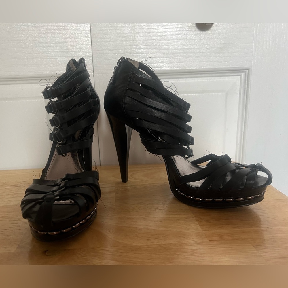 womens Calvin Klein heels size 7M